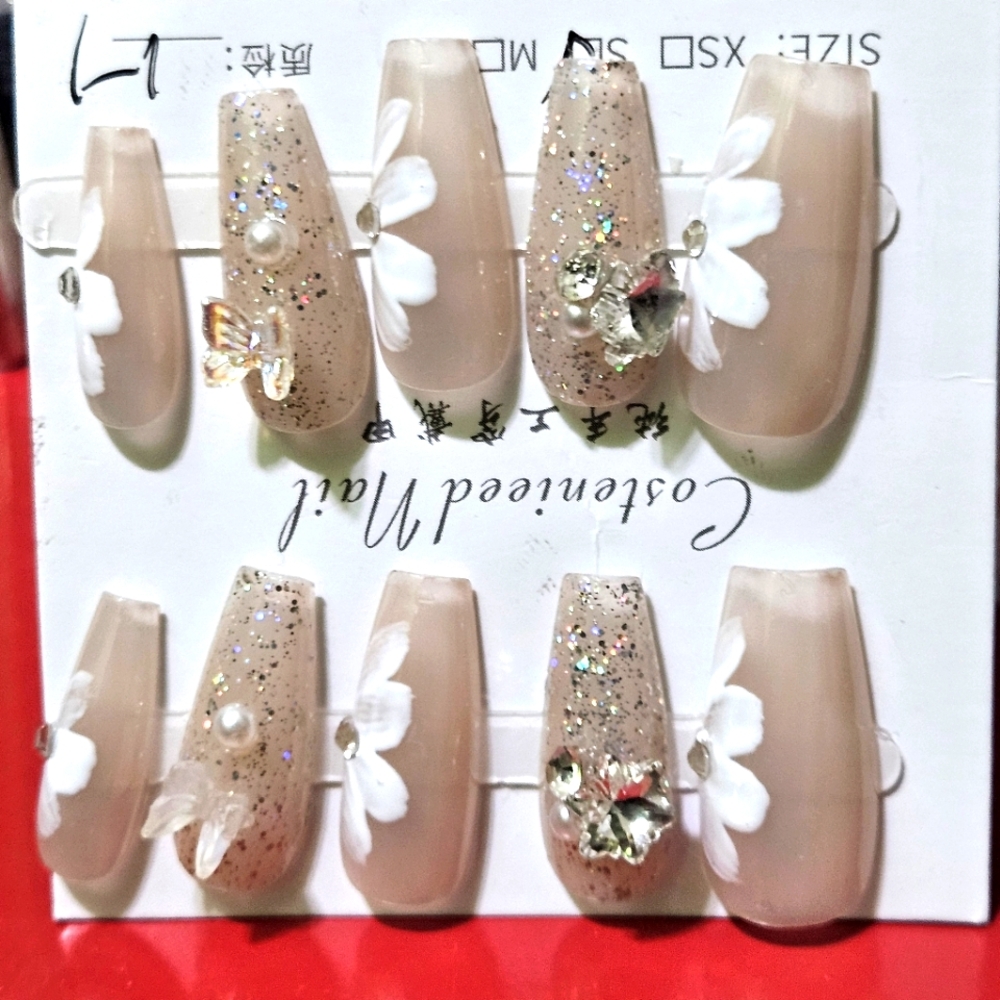 Bougie Nails Press-on nails glue-on nails artificial nails fake